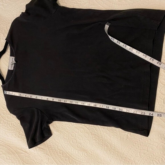 Croft & Barrow Size Medium Ribbed Basic Black Minimalist Short Sleeve Shirt - Picture 5 of 5